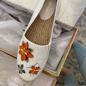 Michael Kors - cream leather loafer